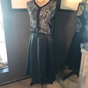 Who What Wear Faux Leather BEAUTIFUL ❤️❤️❤️❤️